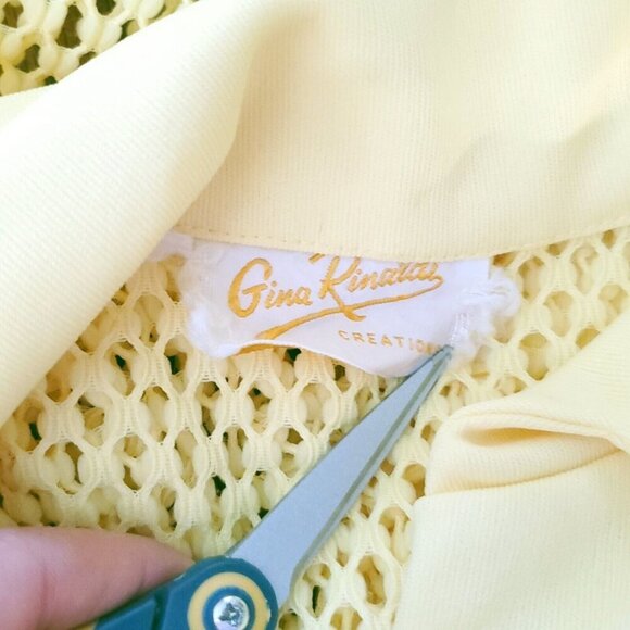Vintage Womens Crochet Top L Yellow Button Up Dagger Collar Hollowed Mesh - Picture 4 of 4